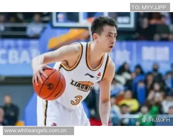 赵继伟称周鹏为低估的英雄贡献巨大攻防两端表现突出