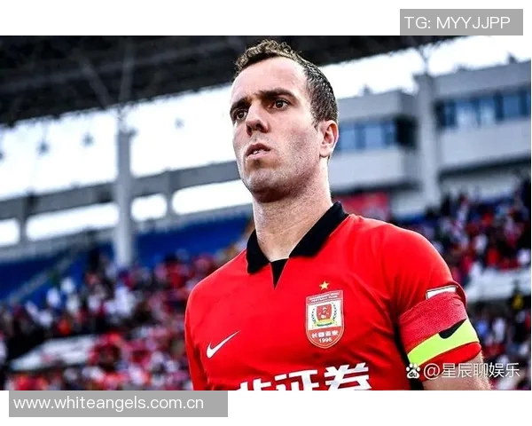 塞尔吉尼奥单刀破门助国安再度领先海牛比赛紧张激烈引人关注