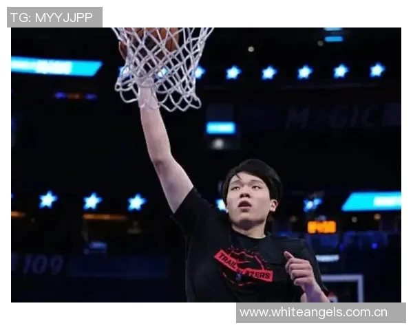 杨瀚森以丑香打法震慑老詹用塑料英语调侃湖蜜引发热议 杨瀚森以丑香打法震慑老詹用塑料英语调侃湖蜜引发热议