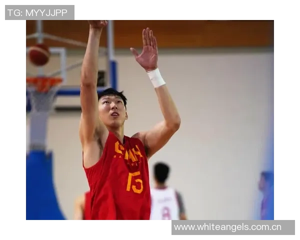 周琦面对包夹表现出色关键时刻失误遗憾落败贡献19分9板2帽