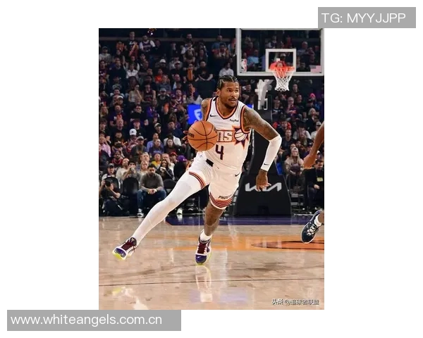 杰伦格林展现魅力穿搭太阳城市版球衣尽显时尚风采 杰伦格林展现魅力穿搭太阳城市版球衣尽显时尚风采