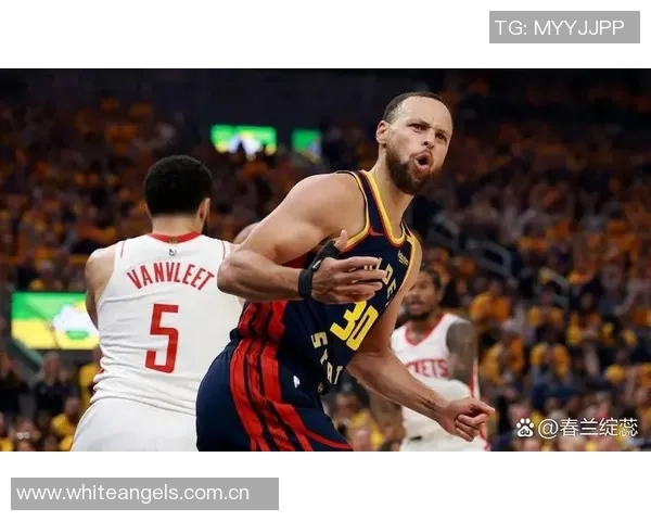 库里警惕对手利用失误增加压力轻松得分机会将不断被施加 库里警惕对手利用失误增加压力轻松得分机会将不断被施加