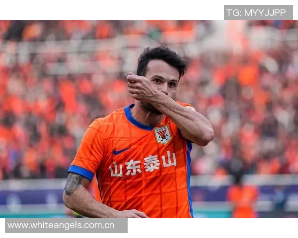 中超九月十月最佳球员候选名单揭晓莱昂纳多与卡扎伊什维利等八人入围 中超九月十月最佳球员候选名单揭晓莱昂纳多与卡扎伊什维利等八人入围