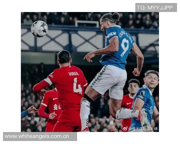 空霸范戴克34岁本赛季头球解围突破100次成五大联赛首位球员