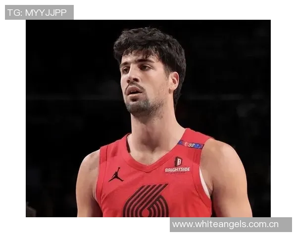 阿夫迪亚本赛季表现惊艳场均25分7板7助历史罕见仅九人做到 阿夫迪亚本赛季表现惊艳场均25分7板7助历史罕见仅九人做到