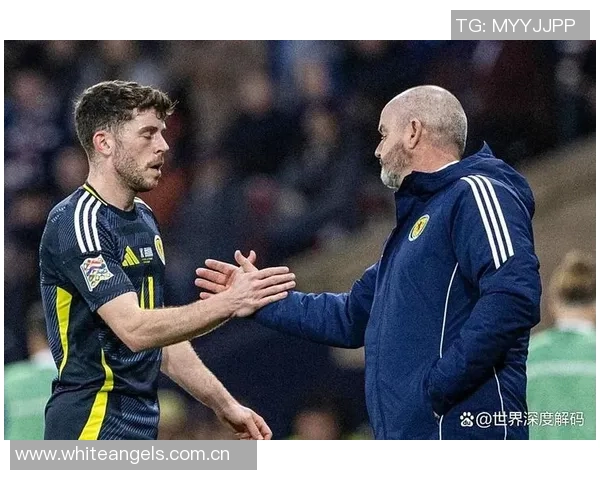 克里斯蒂称赞球队先发实力替补阵容深度或为联盟顶尖水平