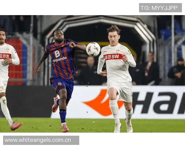 特狮12月将做出去留决定曼联热刺德甲球队争相追逐 特狮12月将做出去留决定曼联热刺德甲球队争相追逐