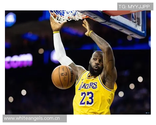 詹姆斯谈球队表现：提升活力是我们每场比赛的目标与挑战