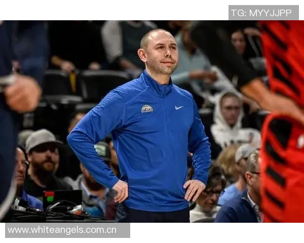 阿德尔曼解析助教角色杜德利专注防守巴里亚主攻战术设计与执行