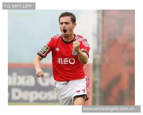 B席传奇生涯即将落幕或将加盟沙特联赛或本菲卡 B席传奇生涯即将落幕或将加盟沙特联赛或本菲卡